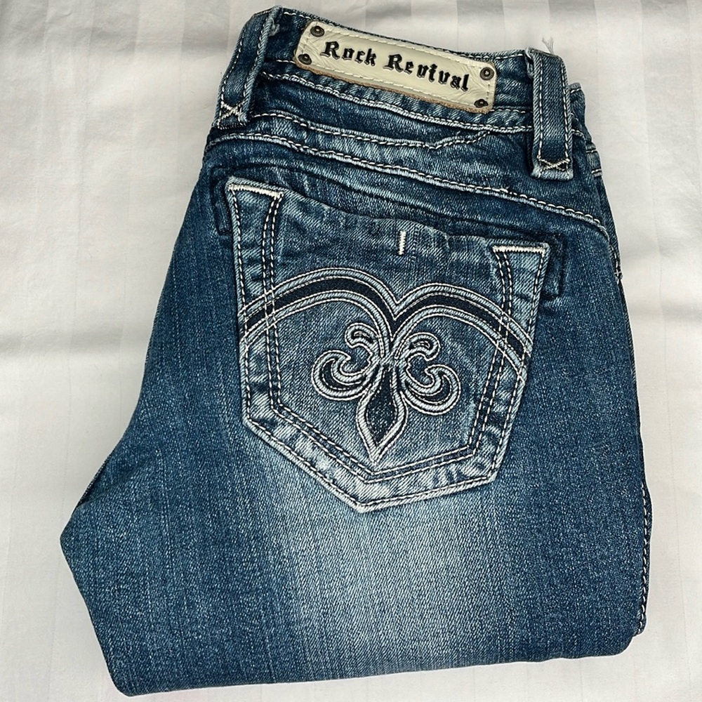 Rock Revival - Adele Capris.  Style# RJ8178P14 
Size 26